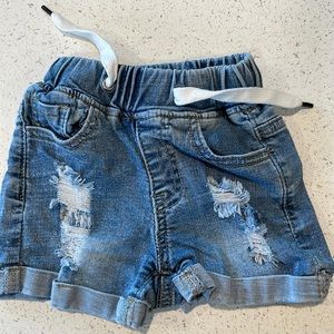Little bipsy ripped jean shorts 12-18 months